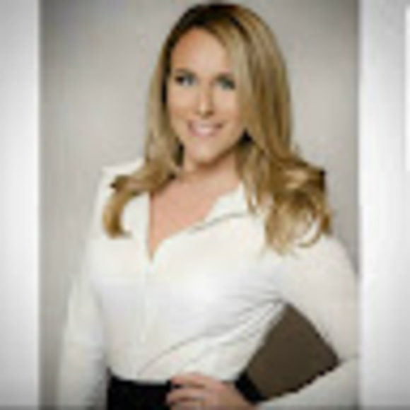 Meet your Posher, Erica - Picture 1 of 1